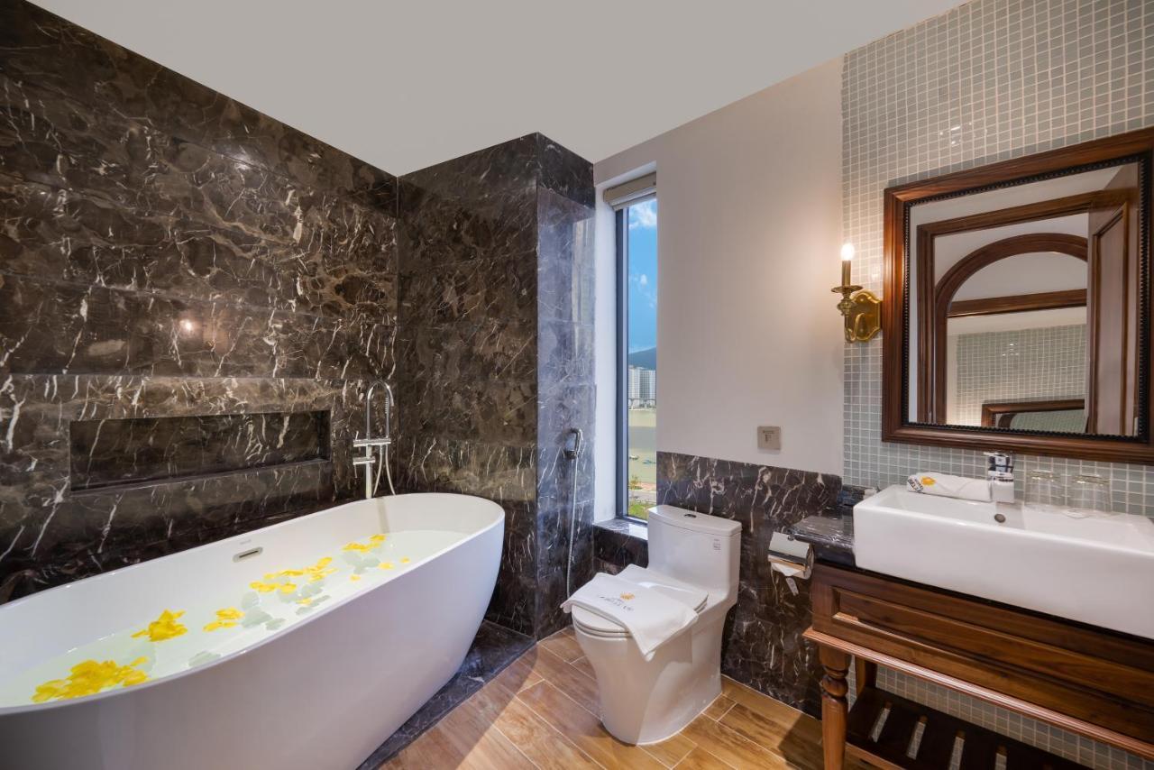 דה נאנג Ds La Belle Vie Hotel & Suite מראה חיצוני תמונה
